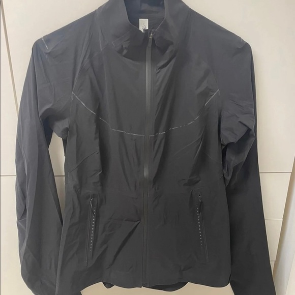 NWT Lululemon Fast and Free Windbreaker 8 - Picture 7 of 8